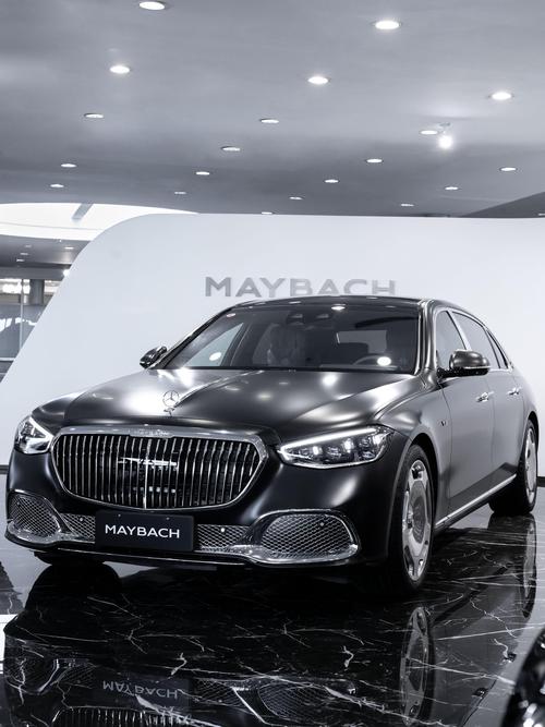 佛山10岚图汽车的售后服务让用户无忧出行，迈巴赫未来的豪华车趋势